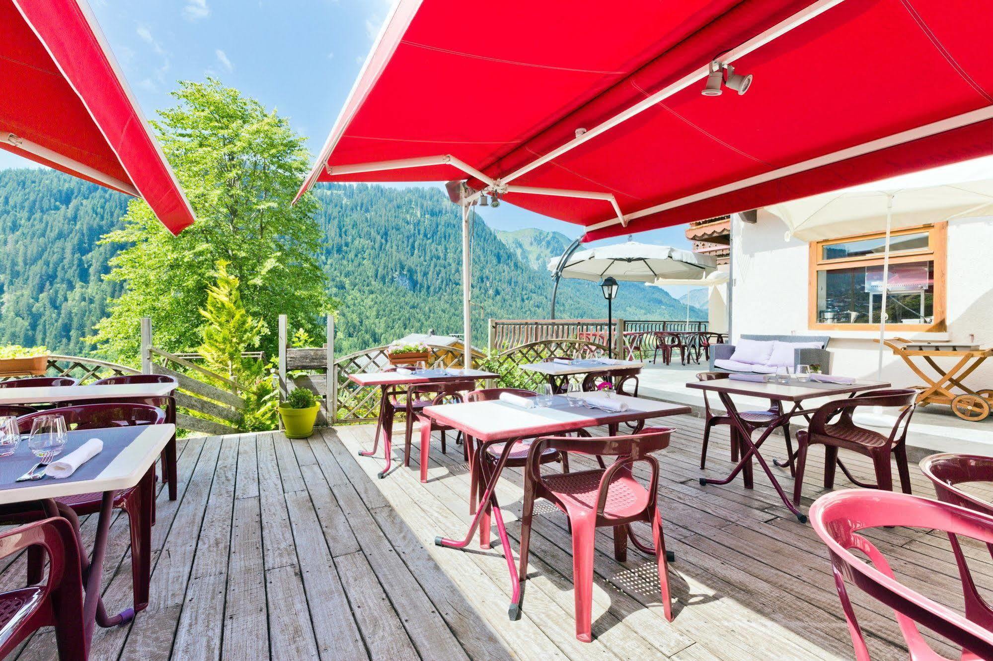 Le Roitelet Hotel Chatel Exterior photo